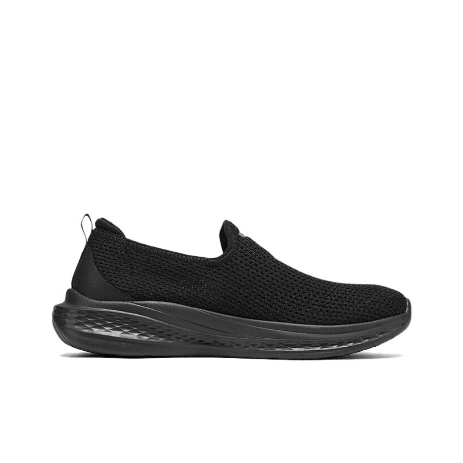 Skechers Low top Casual Shoes  - Men Shoes Black review and price